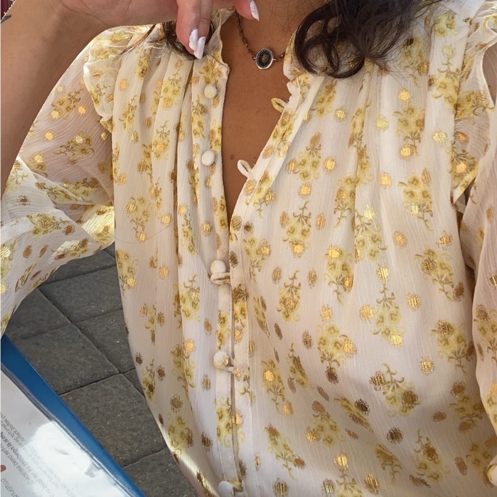 Lauren Conrad Ruffle Button Down 3/4 Blouse